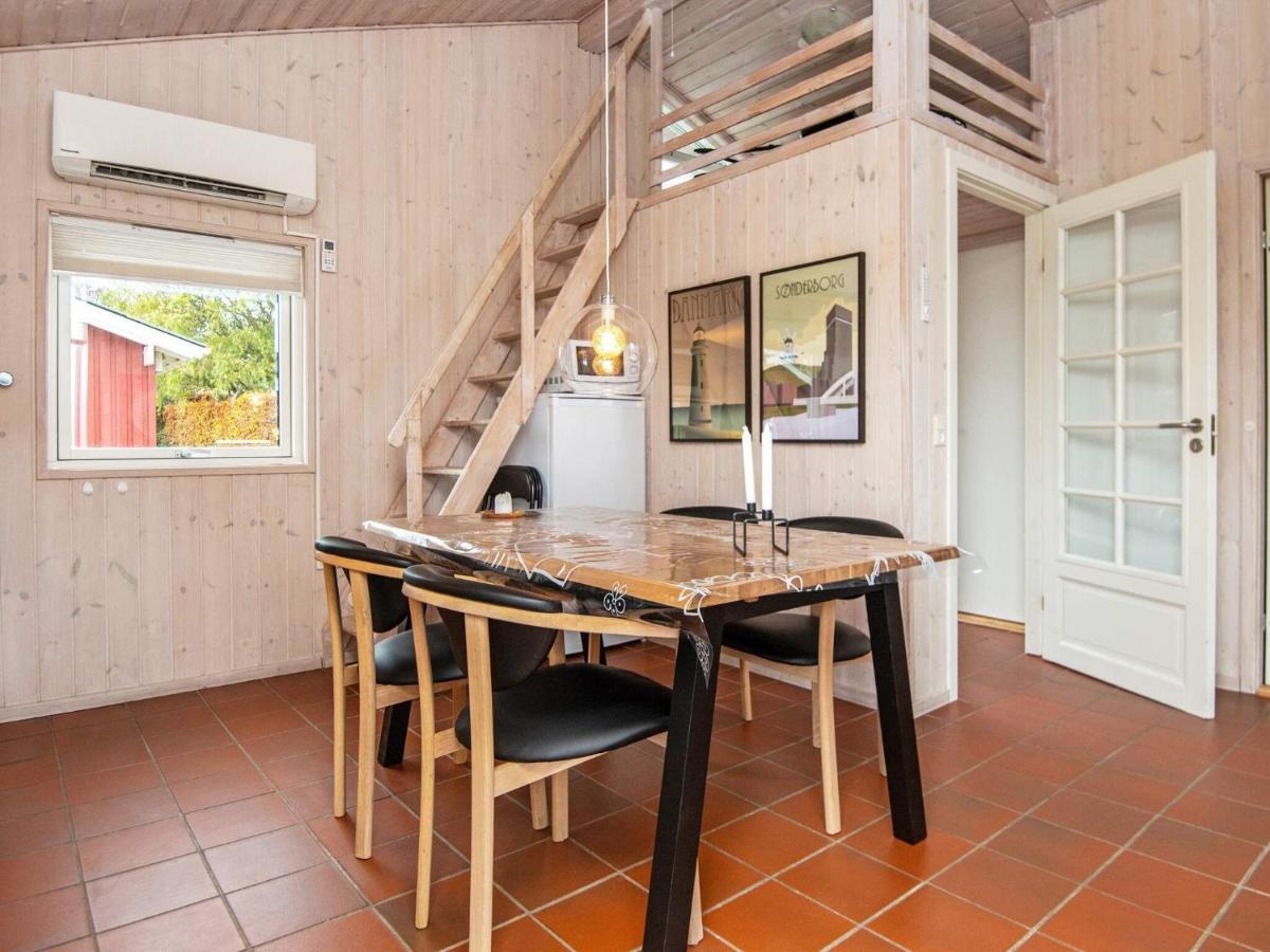 Holiday Home Sydals Lxvi Mommark Exteriör bild